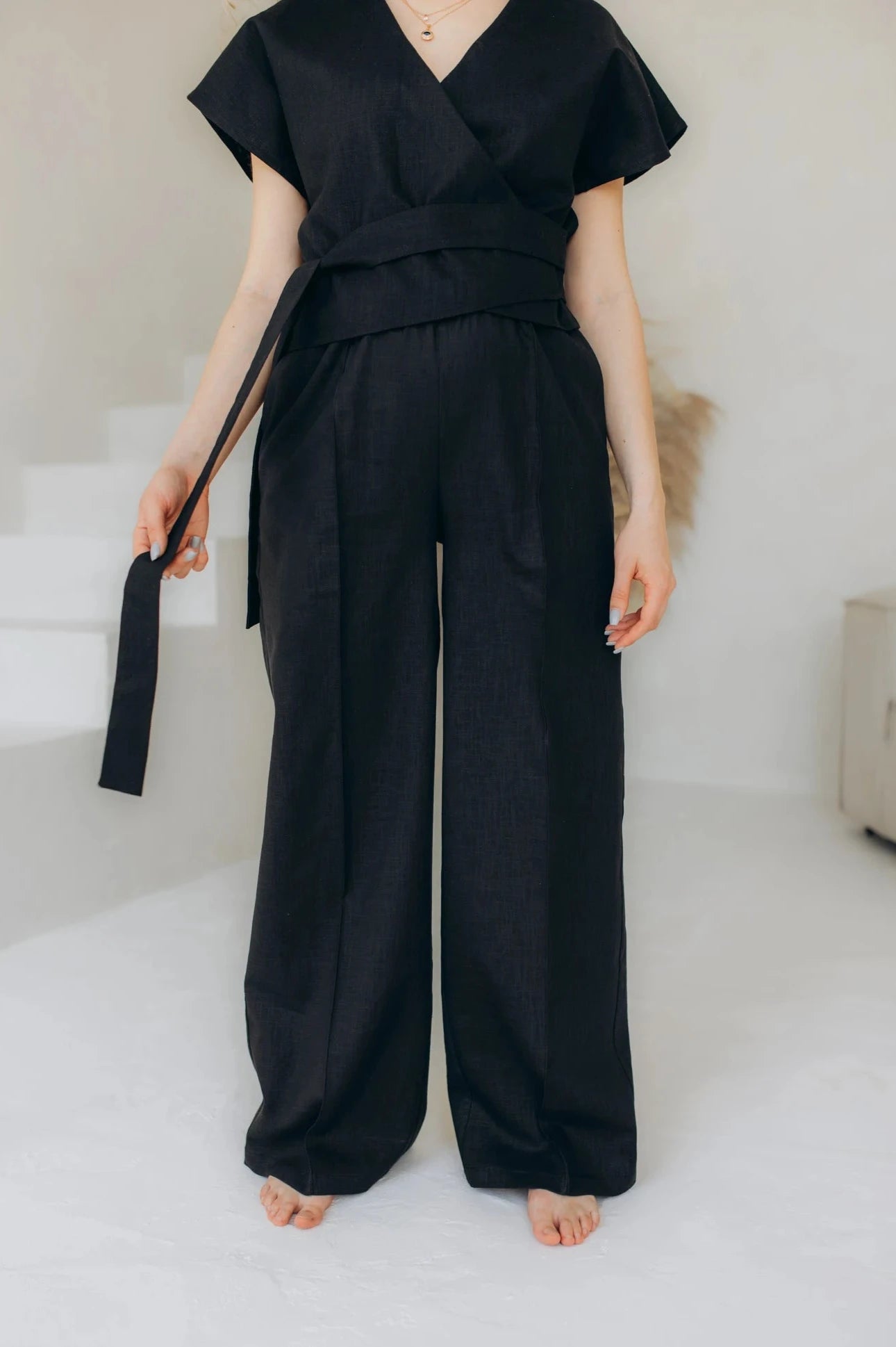 Black wide leg linen pants