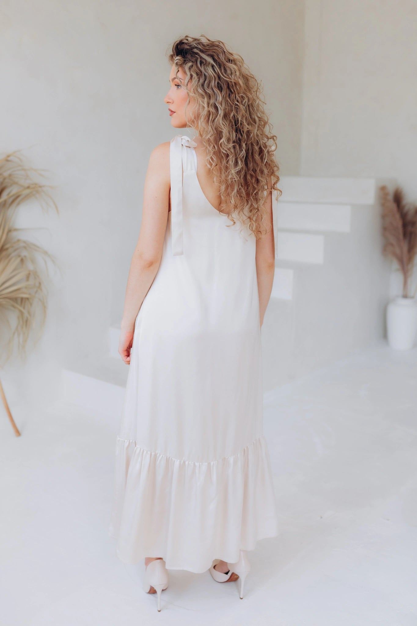 Long flowy cream dress