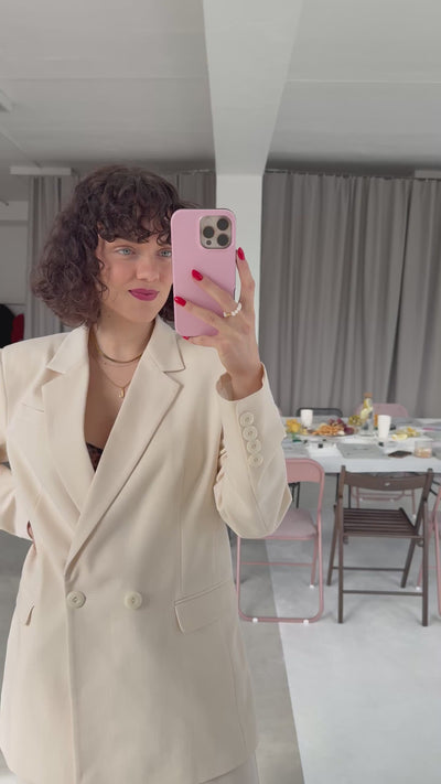 Classy clothes for ladies